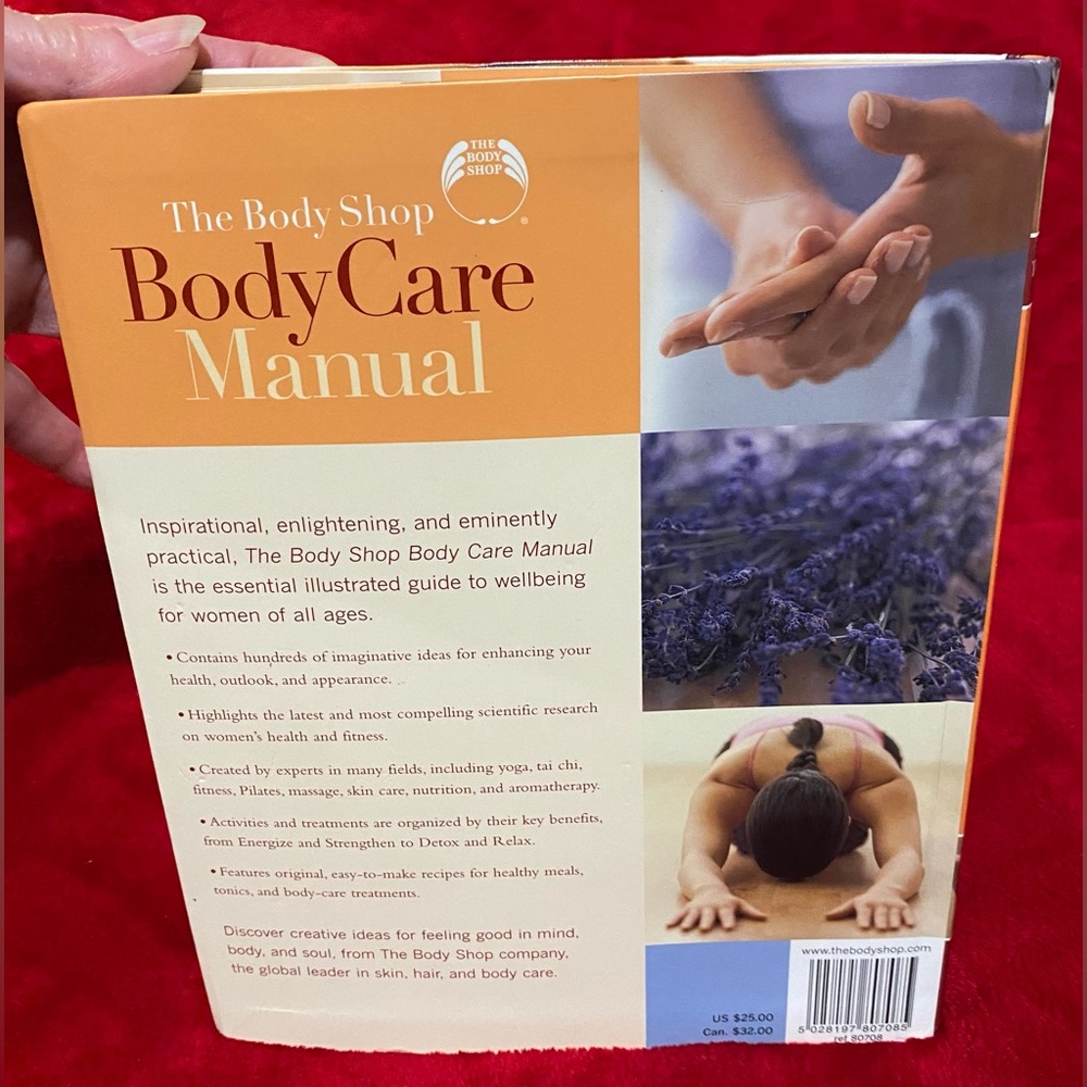 CLOSET CLEAN OUT 2 fitness self care books Hard Back Paleo Solution PERFECT 💪🥰🔥 - Picture 9 of 15